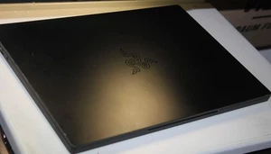 Razer Blade Stealth 13 ultrabook 13" i7-8565U 16 GB RAM 1 TB SSD QWERTY - Bild 1 von 24