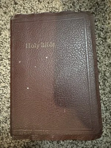 Holy Bible - Imagen 1 de 3