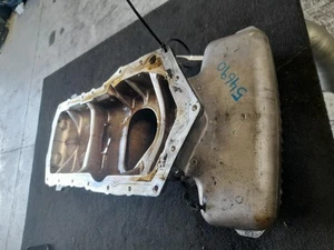 HOLDEN COMMODORE OIL PAN/SUMP 3.8, FLAT GASKET TYPE, VT-VX, 09/97-09/02 97 98 99 - Picture 1 of 8