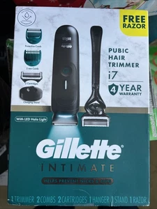 NEU Gillette Intimate i7 Schamhaarschneider + gratis Rasierer (verhindert Kerben & Schnitte) - Bild 1 von 2