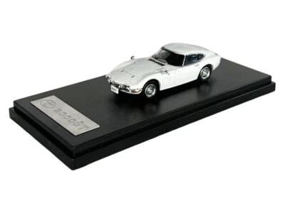 LCD Models 1:64 TOYOTA 2000GT WHITE - Imagen 1 de 4