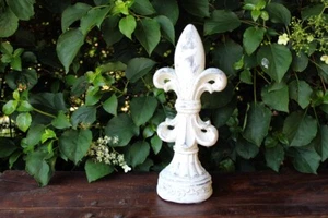 Französische Lilie Shabby L rund Nostalgie Dekoration Gartendeko Skulptur - Bild 1 von 4