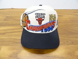 Vintage 1996 Chicago Bulls NBA Champions weiß NBA Logo 7 sportliche Druckknopflasche Mütze