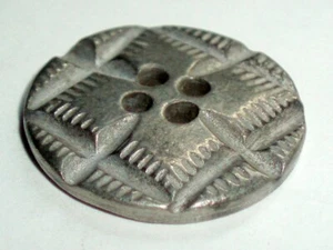 PEWTER ? COLONIAL ERA ? VICTORIAN ? PRIMITIVE ANTIQUE HAND MADE COAT BUTTON - Picture 1 of 9