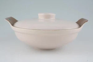 Poole - Twintone Mushroom and Sepia - C54 - Vegetable Tureen with Lid - 212421G - Picture 1 of 2