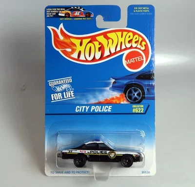 Hot Wheels #622 City Police negro-blanco con neumáticos negros de 5 radios Foto 1 de 4