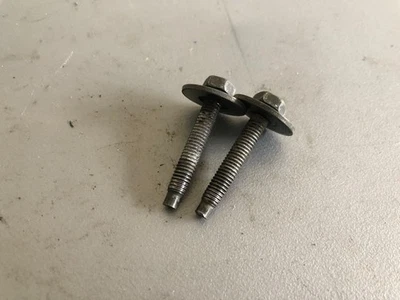 Yamaha YZ450F 2003 OEM pila de tanque de combustible depósito de gasolina pernos de perno 059 Foto 1 de 3