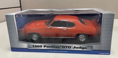 NIB Motormax Collector’s Edition 1969 Pontiac GTO Judge Diecast Car 1/18 Scale - Image 1 of 4