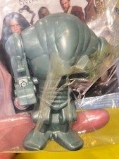 2005 STAR WARS EPISODE III REVENGE OF THE SITH BATTLE DROID BURGER KING TOY 