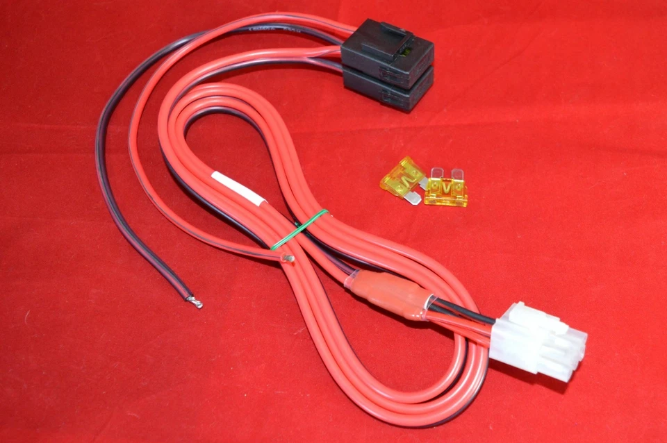 Yaesu/Kenwood/Icom/Alinco 6-pin power lead with fuses (LD120B)