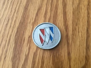 Vintage Buick Emblem Badge Part Logo Silver Tone Round 4423519 Size of a Quarter - Picture 1 of 1
