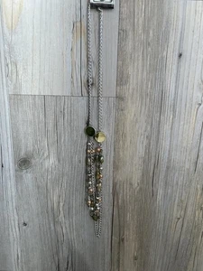 Elegant Multi-Chain Beaded Necklace with Green Accent - Picture 1 of 3