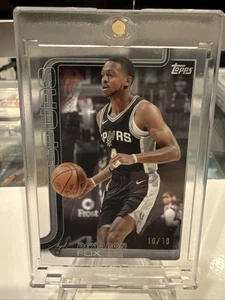 2025 Topps Basketball De’Aaron Fox Clear SSP #10/10 🔥 San Antonio Spurs - Picture 1 of 4