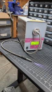 Hamamatsu Lightning Cure LC5 UV Lichtquelle mit Lichtkopf - Bild 1 von 4