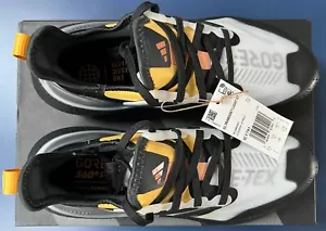Neu im Karton Adidas Ultraboost Light GTX Damen Laufschuhe Turnschuhe US 7 weiß/schwarz/gelb - Bild 1 von 7