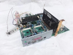Carte mère serveur Acer M25D Dual Socket370 Pentium III 667MHz 64Mo ECC occasion - Photo 1/10