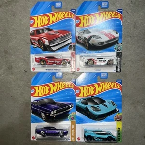 Lot Of 4 Hotwheels 2025 J & H Case Mix See Pictures!! - Picture 1 of 6