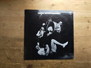 Family Entertainment A2/B2 1st Press VG+ Vinyl Record RSLP6340 & Poster (S2) - Foto 1 di 4