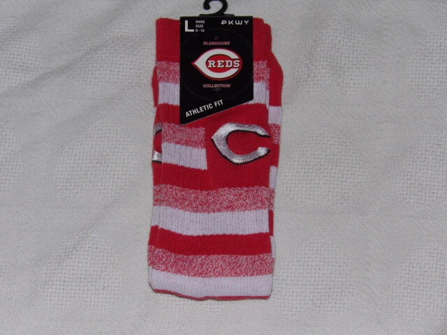 MLB Cincinnati Reds Kids Youth Athletic Fit Crew Socks Size Large 6-12 NWT - Image 1 of 1