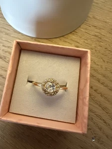 Stylish For women's Golden White Heart Shaped Ring Unique Craftsmanship - Picture 1 of 4