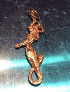 14k Mermaid Charm Pendant 1.9 Grams diamond Cut - Picture 1 of 6