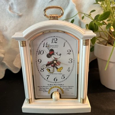 Relógio despertador vintage Seiko Disney musical Minnie Mouse precisa de trabalho/LEIA* - Imagem 1 de 4