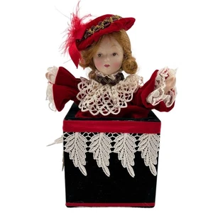 Vintage Jack-In-The-Box Jester Porzellan Puppe mit rotem Samt viktorianisches Outfit L - Bild 1 von 10