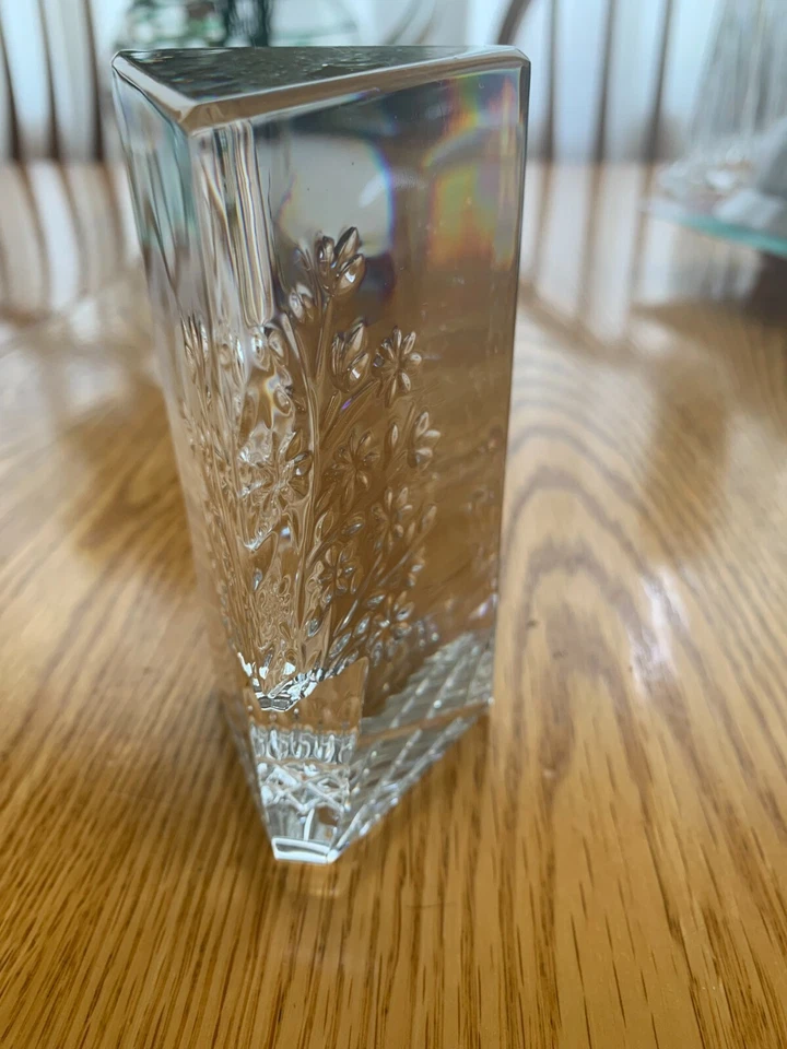 Escultura de ramo de flores de cristal Waterford G1 Foto 1 de 4