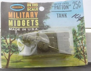 Aurora HO Scale United States Patton Tank Mint on the Card - Picture 1 of 3