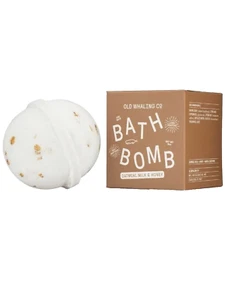 Bath Bomb Old Whaling Company Handcrafted Oatmeal Milk & Honey Vanilla 8 Oz New - Picture 1 of 8