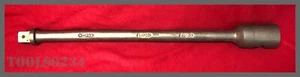 W255 3/4" Drive x 17" Non-Sparking Hand Socket Extension Ampco - Picture 1 of 4