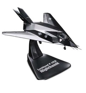 DG005 F-117A NIGHTHAWK MANUFACTOR :DeAgostini Aircraft 1/144 SCALE DIECAST - Bild 1 von 1