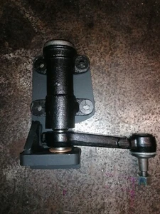 MITSUBISHI Pajero MK2 2.5 2.8 3L Steering idler arm brace/strengthener RHD only - Picture 1 of 15