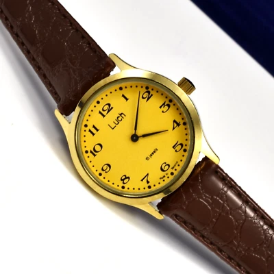 Reloj Hombre LUCH 15 Joyas De Colección Raro Esfera Amarilla Nueva Correa Reparado Mantener Tiempo Foto 1 de 4