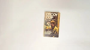 1974 Decoy Cop by  Sgt. Steven Dubinsky and Leo Standora - Imagen 1 de 3