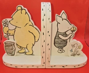 Classic Winnie The Pooh And Piglet Wooden Bookends Neutrals 3D 7" - Picture 1 of 6