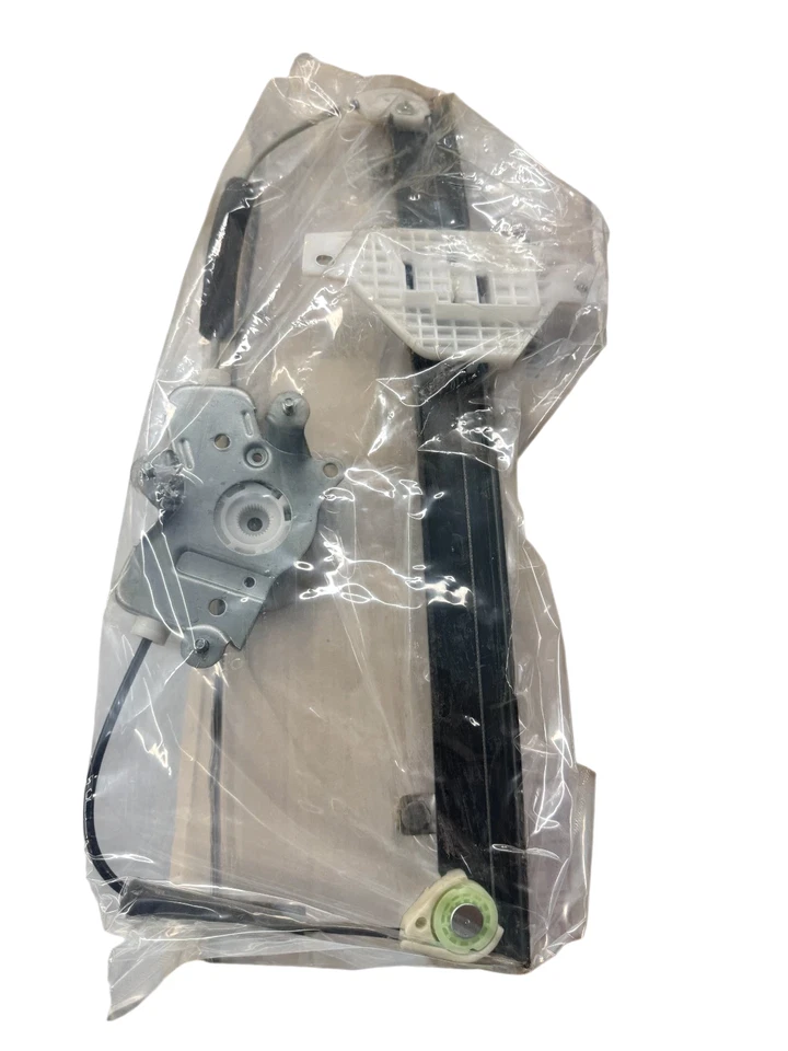 Piezas genuinas Hyundai para regulador de ventana eléctrica delantero derecho Sonata OEM 82404 38011 Foto 1 de 3