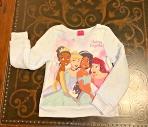 NWT Disney Princess Girls 4 Plush Crewneck Pullover Sweatshirt NWT *SUPER SOFT** - Picture 1 of 2
