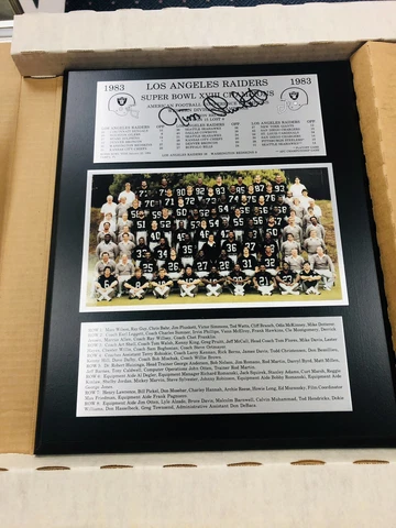 Oakland Raiders 1983 Superbowl Champ Plaque Autographed by QB Jim Plunkett /COA Cover