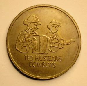 FICHA DE METAL DE DROGAS DE PARED ~ Ted Husteads Cowboys / Dakota del Sur - Imagen 1 de 2