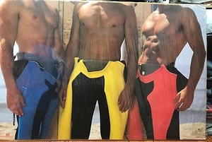 3 Jungs in Nassanzügen Poster Nummer 12190 - Bild 1 von 3