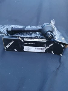 Testina Sterzo Nissan King cab D21 Filettatura Sx Vendo Per Errato Acquisto - Foto 1 di 1