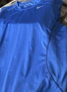 Camiseta sin mangas Nike Pro Dri-Fit rendimiento para hombre pequeña azul real ajustada - Imagen 1 de 5