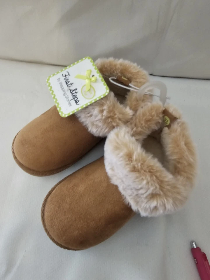 Botas First Steps by Stepping Stones para niños pequeños piel sintética talla 10 tan suaves nuevas con etiquetas Foto 1 de 4