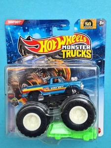 Big Foot 🔥 1:64 Monster Trucks 2025 Hot Wheels Truck 50 Ans Bigfoot - Picture 1 of 2