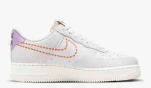Nike Air Force 1 '07 se blanco/vela/verde resplandor dx2348-100. Talla 8W totalmente nuevo✅✅ - Imagen 1 de 4