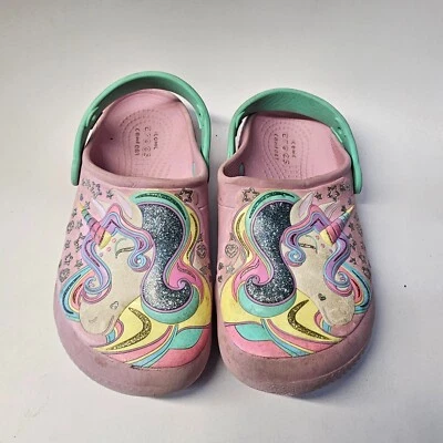 Crocs Fun Lab Unicornio Niñas Zuecos Barco Zapatos Rosa Sin Cordones Brillo Zapatos J 2 T2a Foto 1 de 4