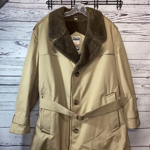 Vintage Mens Mighty-Mac winter coat, Size 46 excellent condition - Picture 1 of 10
