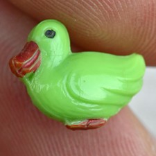 Vintage Green Glass Sewing Goofie Realistic Kiddie Button Cute Duck Bird 9/16"