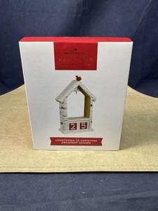 Hallmark 2022 Countdown To Christmas Ornament Hanger~ - Picture 1 of 18